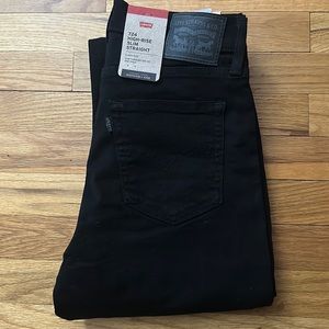 Levi’s 724 High Rise Slim Straight